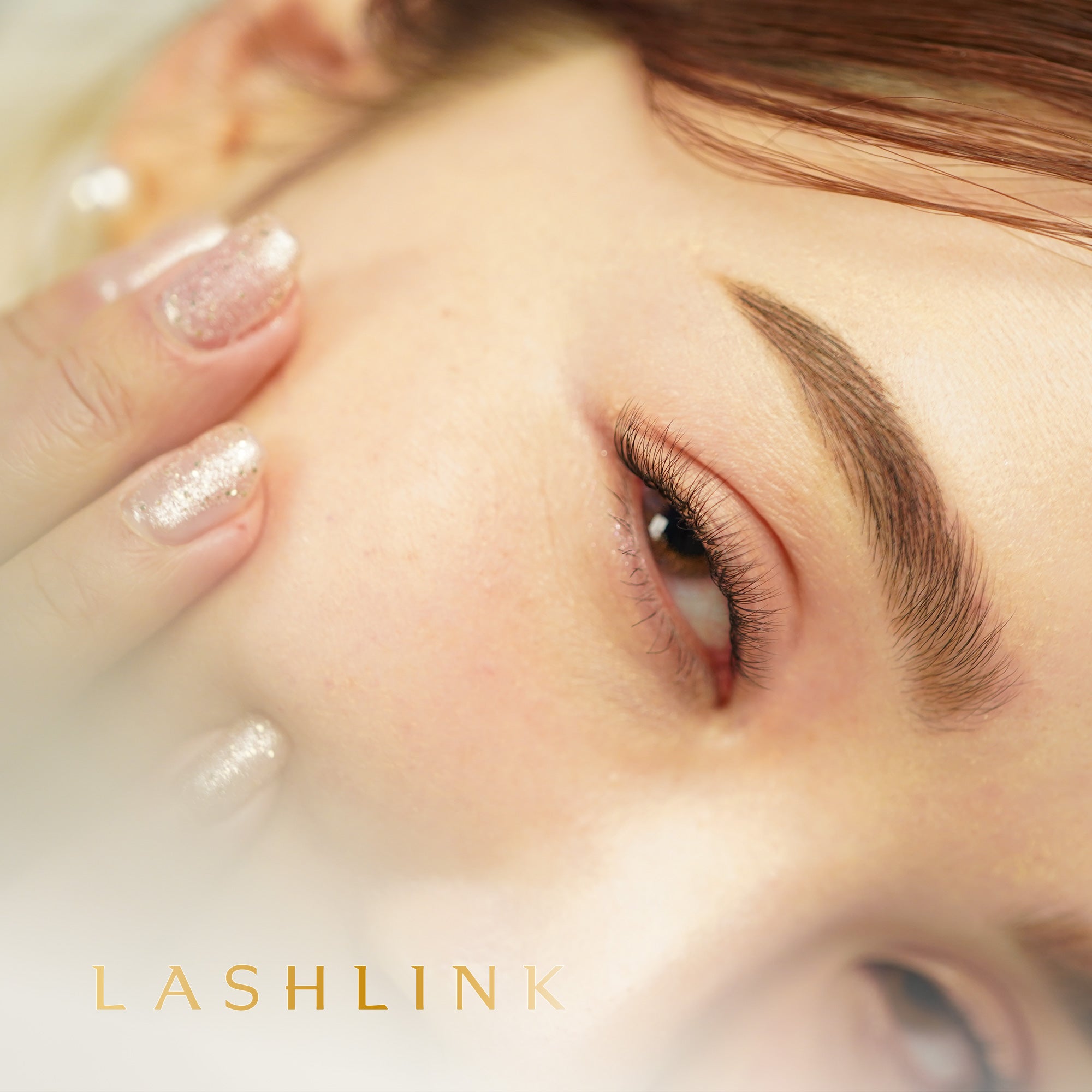 LASH LINK EYELASH SERUM（ラッシュリンク アイラッシュセラ